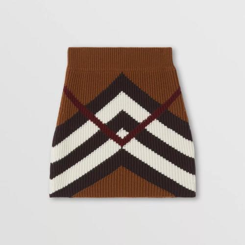  BURBERRY 22年秋冬 女士 V 形格紋羊絨棉質(zhì)混紡迷你半裙 80557341