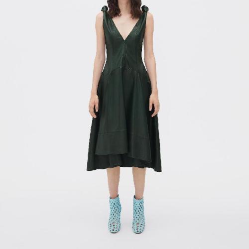  BV葆蝶家 22年秋冬 女士 連衣裙 robe en cuir 712387V2E503350