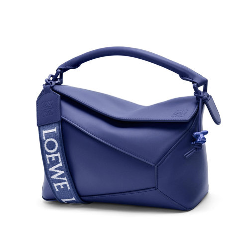 LOEWE/羅意威 22新款 Puzzle Edge系列 女士小號深紫釉緞面小牛皮同色金屬配飾兔子吊飾拆卸調節(jié)肩帶手提單肩斜挎拼圖包A510P60X24-8768
