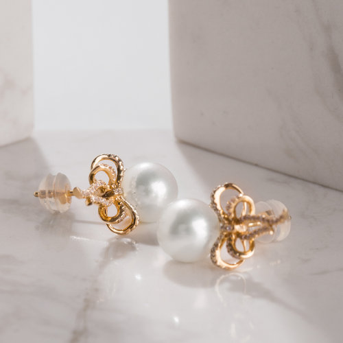 GeleiStory/GeleiStory真我系列14K金海水珍珠燕尾蝶耳釘