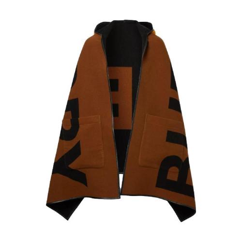  BURBERRY 22年秋冬 女士 徽標(biāo)羊毛混紡提花連帽披肩 80227701