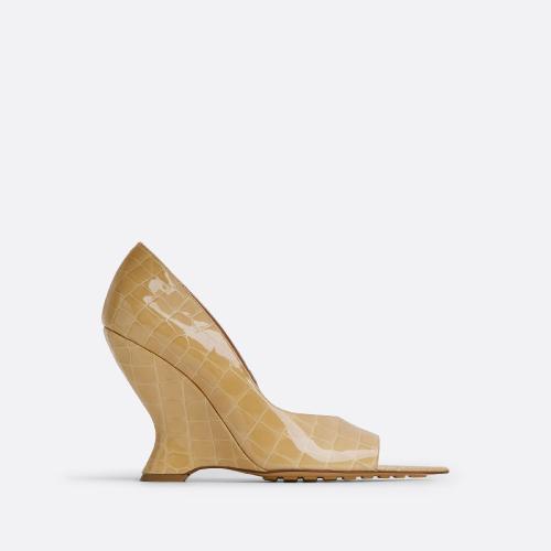  BV葆蝶家 22年秋冬 女士 高跟鞋 escarpins punta 716203V2DW02636