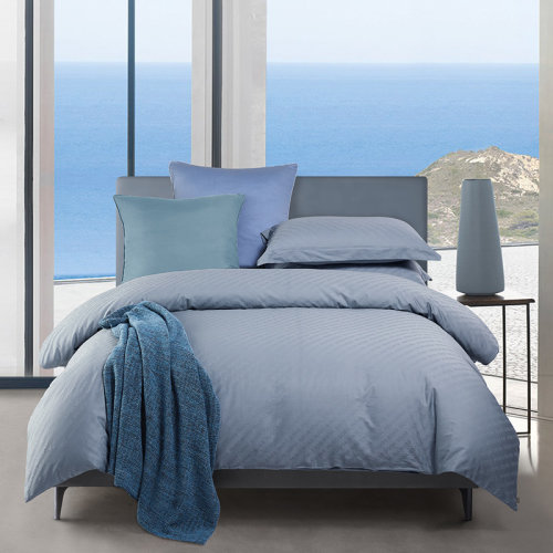 HUGO BOSS 經(jīng)典LOGO全棉貢緞提花四件套摩登現(xiàn)代60支