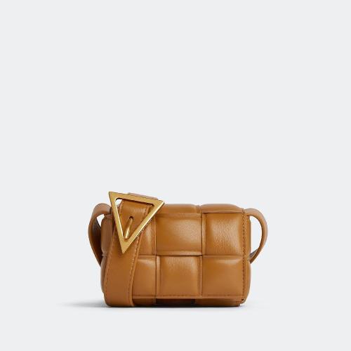  BV葆蝶家 22年秋冬 女士 單肩包 candy padded cassette 716648VCQR12593