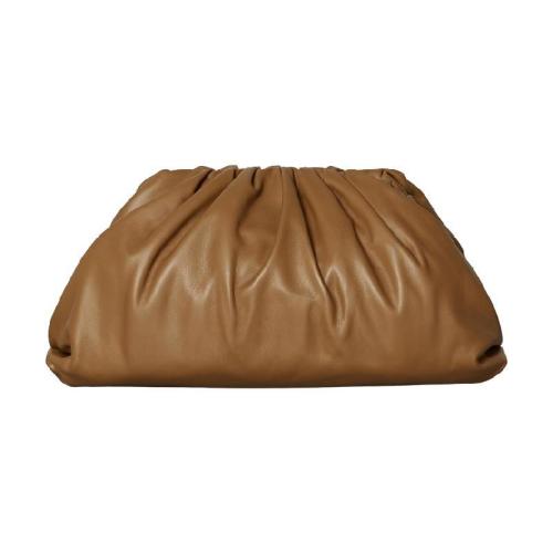  BV葆蝶家 22年秋冬 女士 手拿包 THE POUCH 576227VCP402618 預(yù)定商品1-3周發(fā)貨