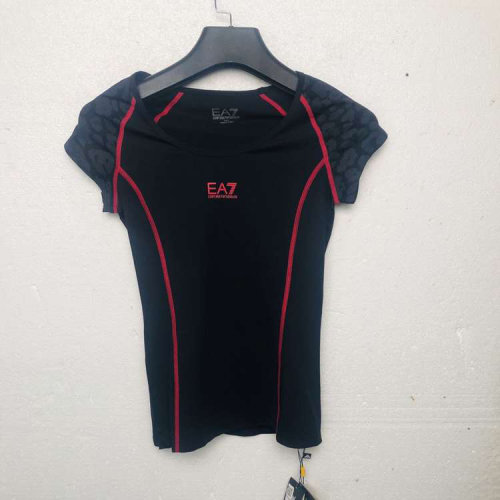 Emporio Armani/安普里奧阿瑪尼 黑色女士運(yùn)動(dòng)背心