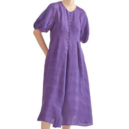 nisiss/怡夕長(zhǎng)款燈籠袖蘑菇扣飾傘形連身裙女士連衣裙n173so20