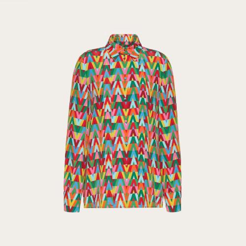  VALENTINO華倫天奴 22年秋冬 女士 長(zhǎng)袖襯衫 CHEMISE EN CREPE DE CHINE a IMPRIMé V OPTICAL