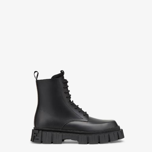  FENDI芬迪 22年春夏 男士 短靴 黑色皮革及踝靴 7U1447AD74F0ABB