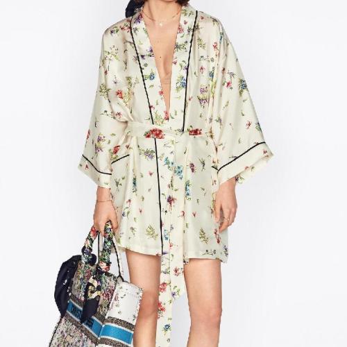  DIOR迪奧 22年秋冬 女士 連衣裙 Robe de chambre Dior Chez Moi 241V63A6845_X0877