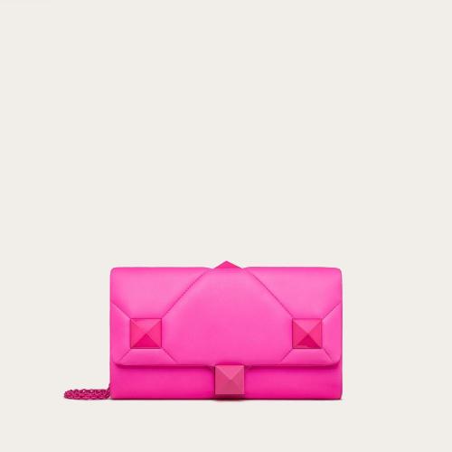  VALENTINO華倫天奴 22年秋冬 女士 手拿包 POCHETTE MAXI ROMAN STUD EN CUIR NAPPA 1W0B0L05Q