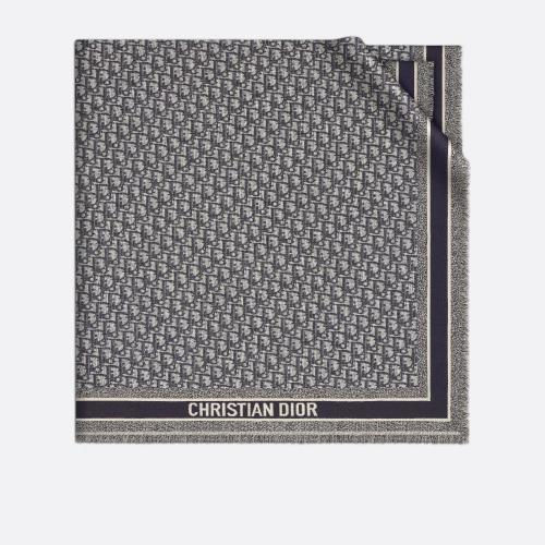  DIOR迪奧 22年秋冬 女士 圍巾 Dior 印花披肩 12DOB140I142_C540 預(yù)定商品1-3周發(fā)貨