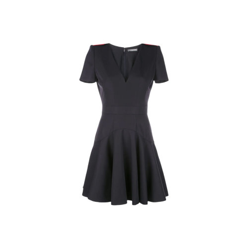 Alexander McQueen/亞歷山大麥昆  女裝女士黑色時(shí)尚百搭立體感連衣裙  558755QMJ121000  GMH012AB