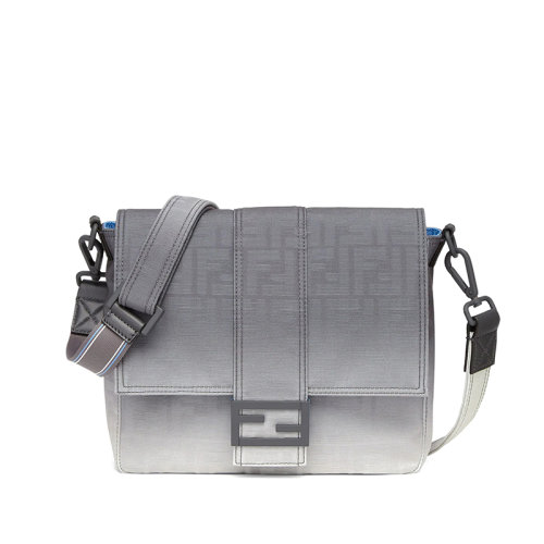 FENDI/芬迪 22春夏新款春節(jié)限定Baguette系列 男士中號(hào)灰色帆布老花暗紋黑扣單肩信差包7VA537AHTZF1G95
