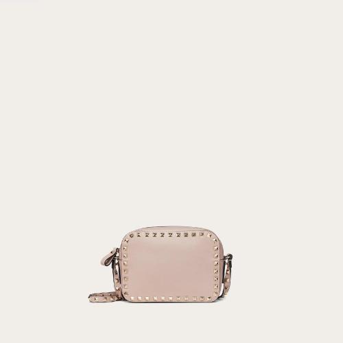  VALENTINO華倫天奴 22年春夏 女士 單肩包 PETIT SAC a BANDOULIERE ROCKSTUD EN VEAU TW0B080 預(yù)定商品1-3周發(fā)貨