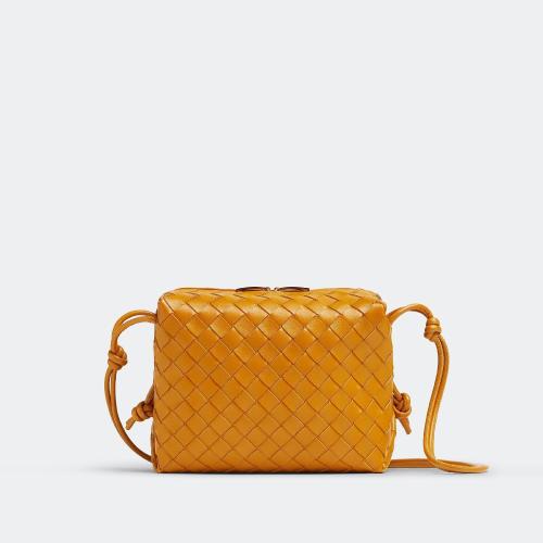  BV葆蝶家 22年秋冬 女士 收納包 sac camera loop petit format 680255V1G117716