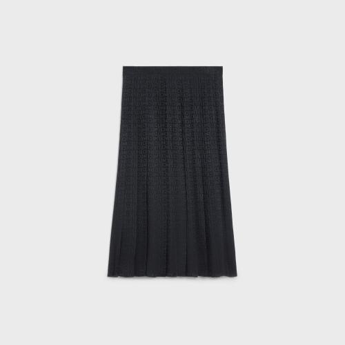  CELINE賽琳思琳 22年秋冬 女士 半身裙 亮澤啞光桑蠶絲睡衣風(fēng)格半身裙 2J441967Q.38NO