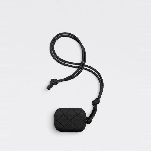  BV葆蝶家 22年秋冬 男士 耳機(jī)包 etui pour airpods pro 691715V0EY01000