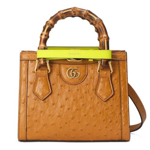  GUCCI古馳 22年秋冬 女士 Gucci Diana竹節(jié)迷你鴕鳥皮托特包 655661 EY0KT 7787
