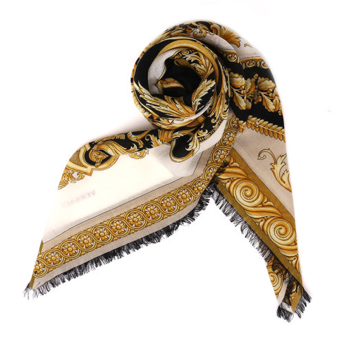 VERSACE/范思哲 羊毛羊絨桑蠶絲混紡女士方圍巾IFO14011F00600