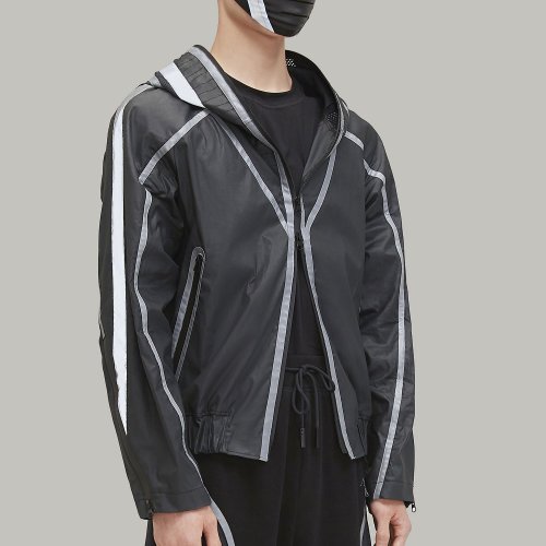 MORPH/魔膚19年新款執(zhí)光者系列光感變色男士夾克