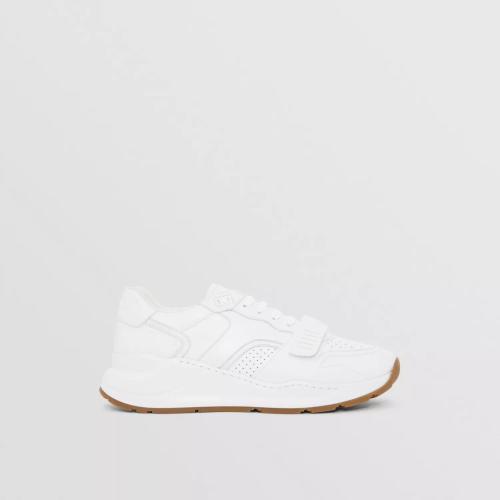  BURBERRY 22年秋冬 男士 沖孔細(xì)節(jié)皮革運(yùn)動(dòng)鞋 80529731