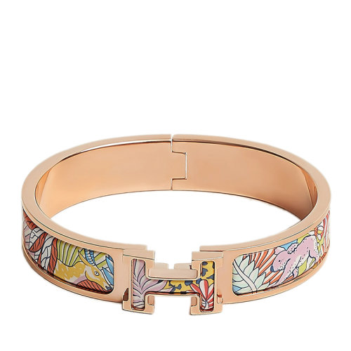 HERMES/愛馬仕 經(jīng)典款Clic H系列 彩粉色琺瑯飾動物圖案印花鍍玫瑰金飾面H標(biāo)識手鐲H702417FOD3