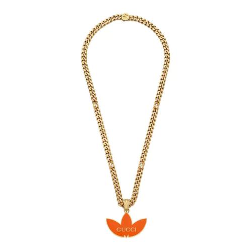  GUCCI古馳 22年秋冬 女士 adidas x Gucci琺瑯三葉草徽標(biāo)吊墜馬銜索鏈項鏈 702926 J1631 8082