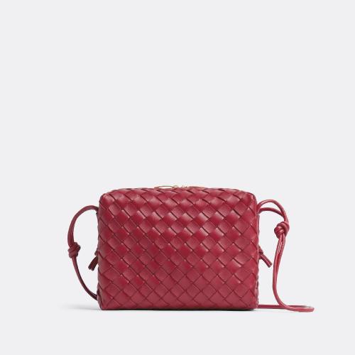  BV葆蝶家 22年秋冬 女士 收納包 sac camera loop petit format 680255V1G116390