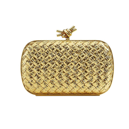 Bottega Veneta/葆蝶家 22新款 女士迷你金色小牛皮帶褶皺Intrccio圖案磁性框架開合黃銅飾面手拿包717622V2OG18922