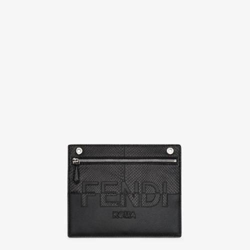  FENDI芬迪 22年秋冬 男士 手拿包 Peekaboo Pocket 7AR98_G0VF0GXN