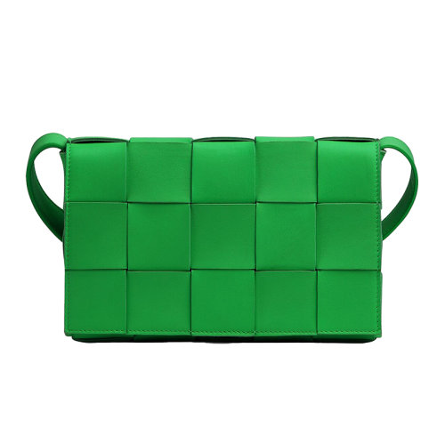Bottega Veneta/葆蝶家 22新款 CASSETTE系列 女士鸚鵡綠色羔羊皮雙面正交編織單肩豆腐包578004VMAY13724
