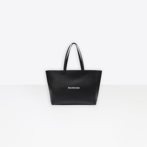  BALENCIAGA巴黎世家 22年秋冬 男士 手提包 EVERYDAY EAST-WEST TOTE BAG 618284DLQ4N1000 預(yù)定商品1-3周發(fā)貨