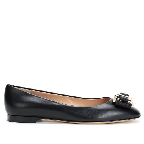 SalvatoreFerragamo/菲拉格慕女士PRATO系列牛皮革雙蝴蝶結(jié)平底鞋06726156