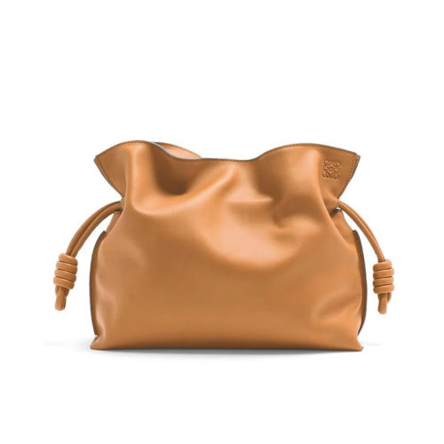 LOEWE/羅意威 22新款Flamenco系列 女士溫暖沙漠色納帕牛皮革徽標壓紋拉繩收緊單肩手提包A411FC1X62-2586