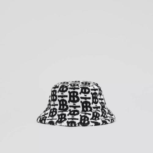  BURBERRY 22年秋冬 男士 專屬標(biāo)識(shí)棉質(zhì)提花漁夫帽 80574141