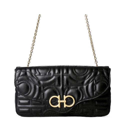 Salvatore Ferragamo/菲拉格慕 女士黑色Gancio搭扣鏈條包斜挎包單肩包女包 22-D699-712969（預(yù)售4-5周發(fā)貨）