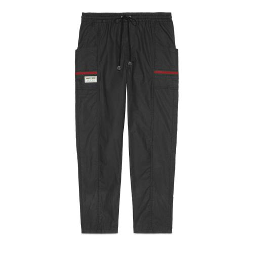  GUCCI古馳 22年秋冬 男士 飾Gucci標(biāo)簽涂層棉布長(zhǎng)褲 604171 XDBCH 1043