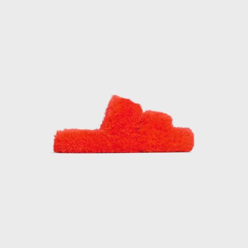  CELINE賽琳思琳 22年秋冬 女士 平底涼鞋 CELINE TRIOMPHE羊毛革露趾拖鞋 343553663C.20BQ