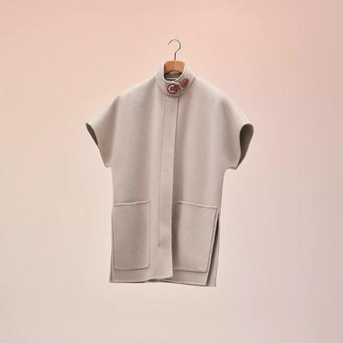  HERMES愛馬仕 22年秋冬 女士 短袖襯衫 Gilet long manches courtes fermoir oeillet H2E0129D