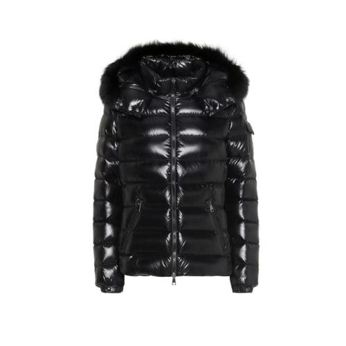 Moncler/蒙克萊  明星同款女士百搭羽絨服1A54002C0064BADYFUR/999