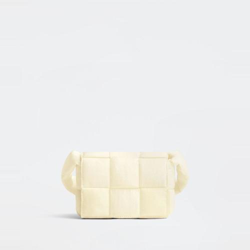  BV葆蝶家 22年秋冬 男士 單肩包 cassette 691018VBO819007