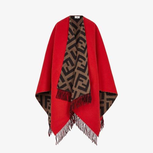  FENDI芬迪 22年秋冬 女士 斗篷 FF經(jīng)典圖案羊毛與羊絨斗篷 FXX71_EOWF0ZC3