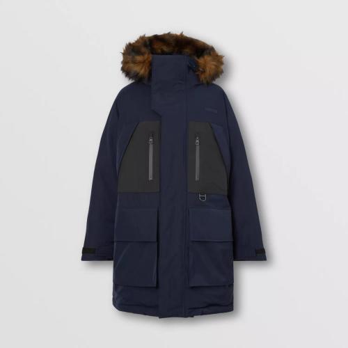  BURBERRY 22年秋冬 男士 人造皮草裝飾寬松風(fēng)雪大衣 80581281