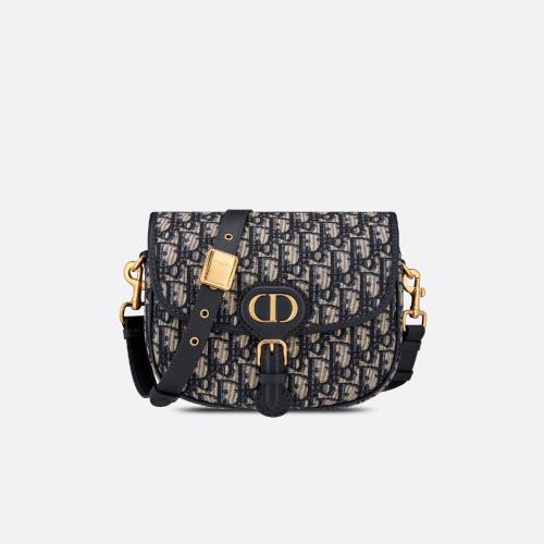  DIOR迪奧 22年秋冬 女士 手提包 中號 Dior Bobby 手袋 M9319UTZQ_M928 預(yù)定商品1-3周發(fā)貨