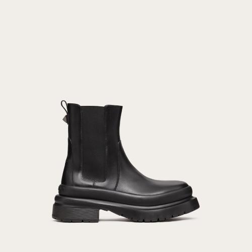  VALENTINO華倫天奴 22年秋冬 男士 短靴 BOTTINES ROMAN STUD EN CUIR DE VEAU 1Y2S0G06GLF0NO