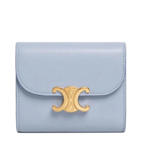 CELINE/賽琳  新款TRIOMPHE系列 女士小號(hào)北極藍(lán)色小羊皮凱旋金扣短款三折錢包10D783BZG07AU【主推】