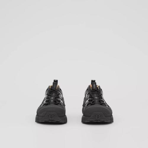  BURBERRY 22年秋冬 女士 尼龍拼漆皮 Arthur 運動鞋 80361661 預(yù)定商品1-3周發(fā)貨