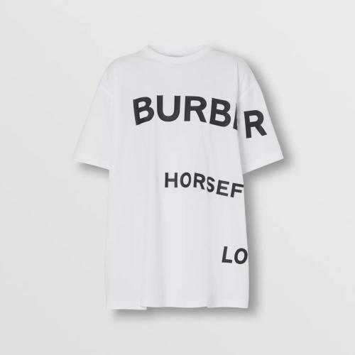  BURBERRY 22年秋冬 女士 Horseferry 印花棉質(zhì)寬松 T 恤衫 80487481