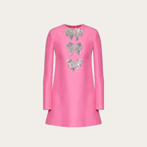  VALENTINO華倫天奴 22年秋冬 女士 連衣裙 ROBE BRODéE EN CREPE COUTURE XB3VAXJ01CFU49